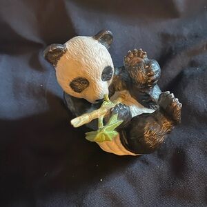 Franklin Mint Panda w Bamboo w worm
